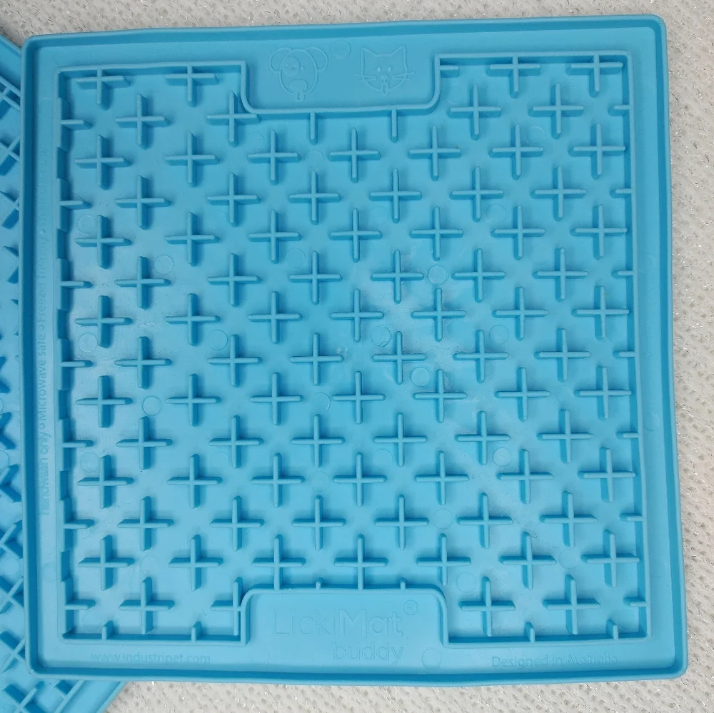 Double Pet Food Bowls & Silicone Slow Feeder Mat Bundle
